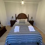 Quarto em Acomodações Particulares The Yellow Retreat Aldeia dos Cunhados