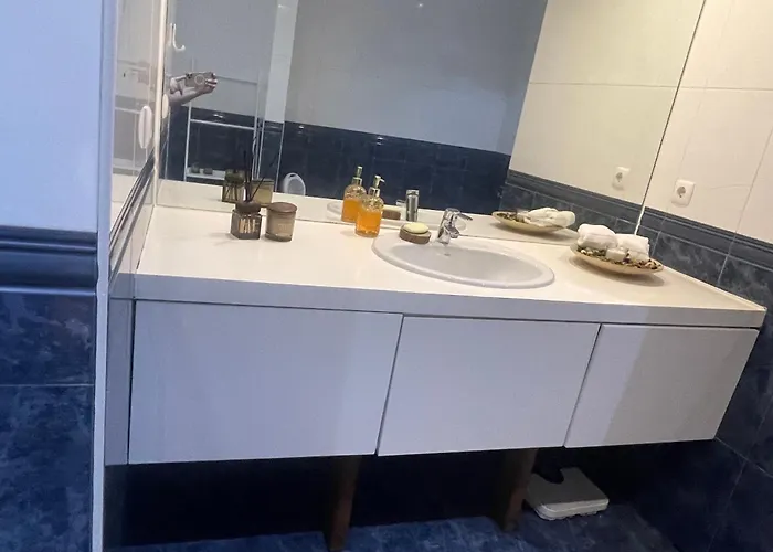 The Yellow Retreat *