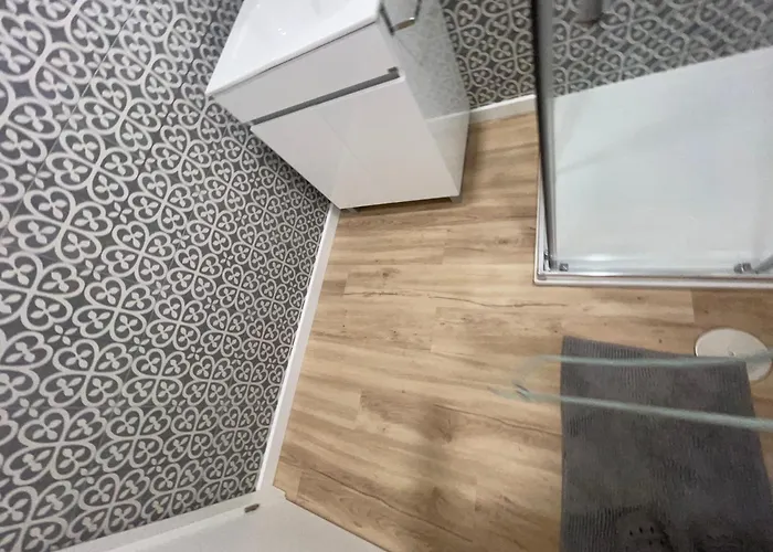 The Yellow Retreat בית אירוח