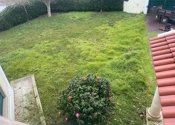 The Yellow Retreat А-душ-Куньядуш